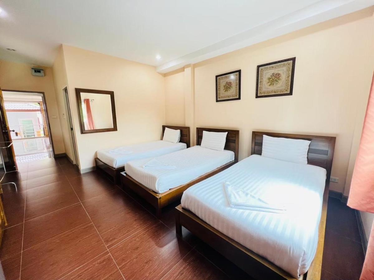Baan Suan Khun Yaiy Hotel Ban Wang Takhrai Bagian luar foto