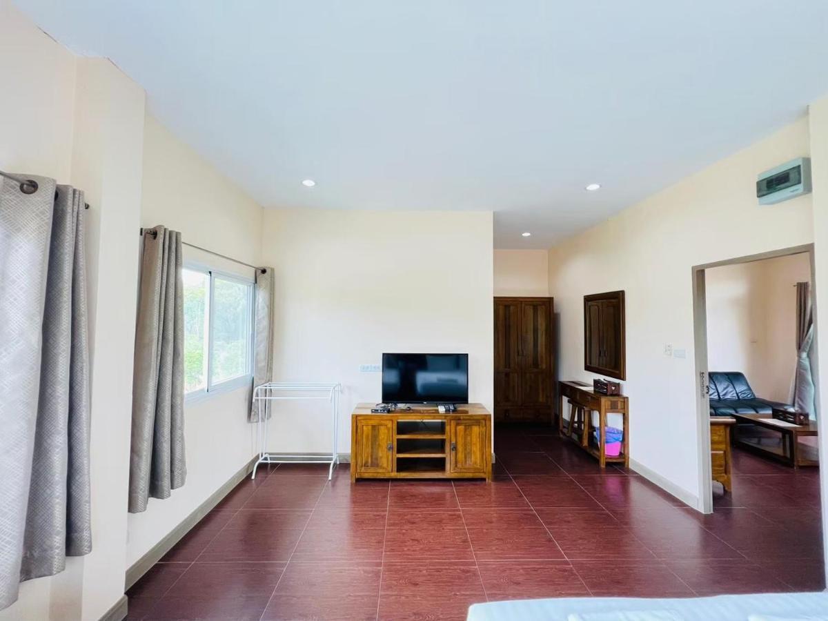 Baan Suan Khun Yaiy Hotel Ban Wang Takhrai Bagian luar foto