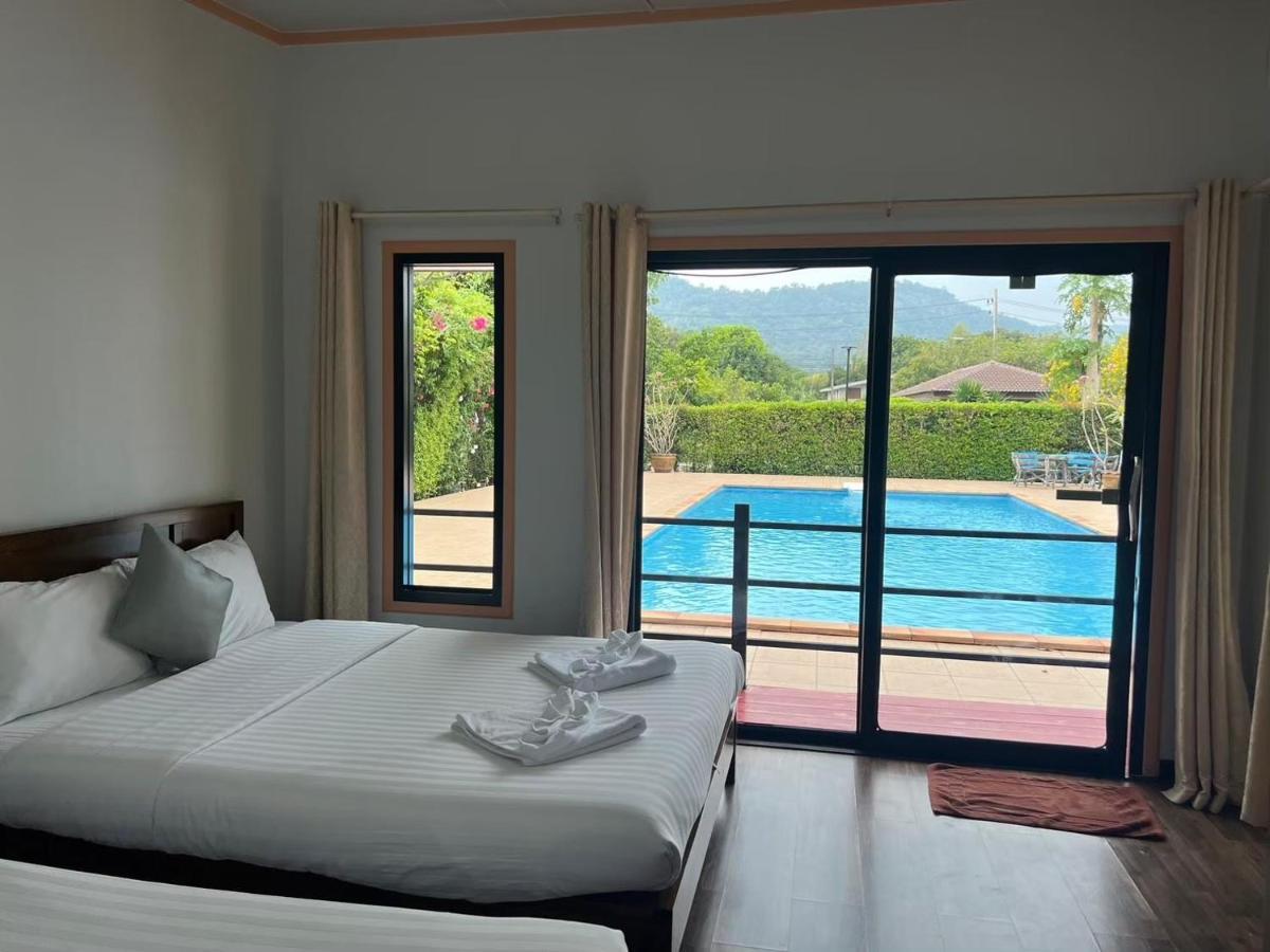 Baan Suan Khun Yaiy Hotel Ban Wang Takhrai Bagian luar foto